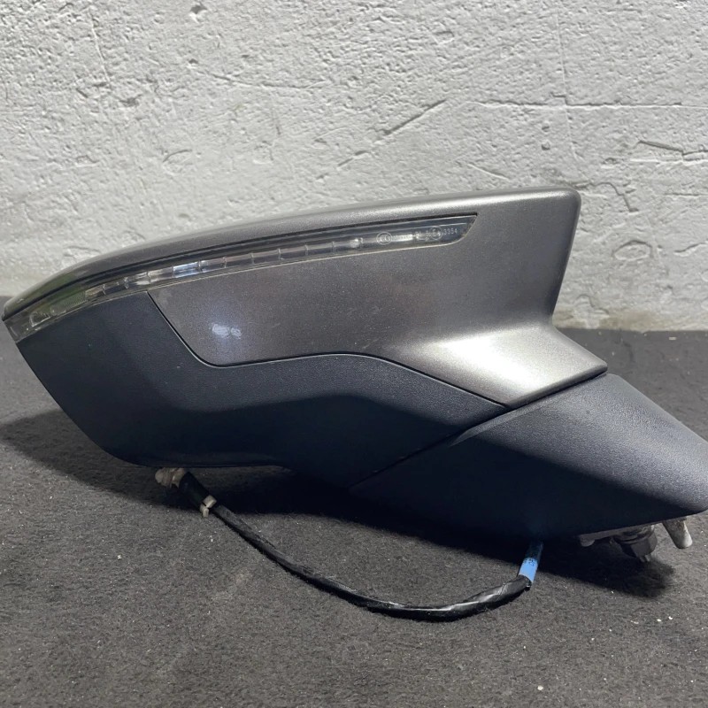 Oglinda dreapta / Seat Leon 5F 2015 / Caroserie, oglinzi si faruri