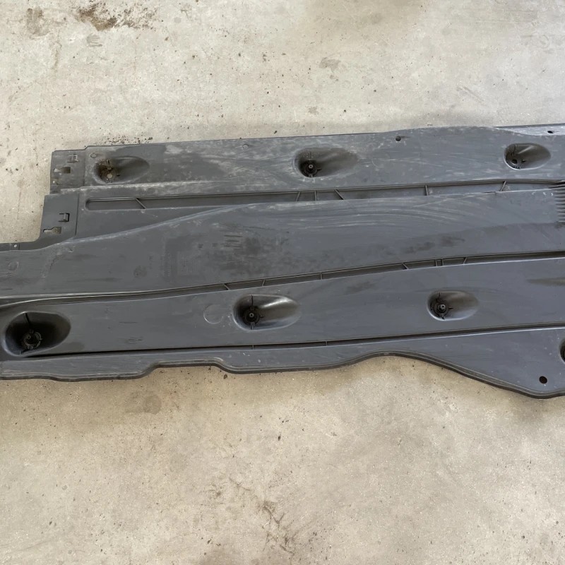 Scut lateral stanga / Seat Leon 5F 2015 / Caroserie, oglinzi si faruri