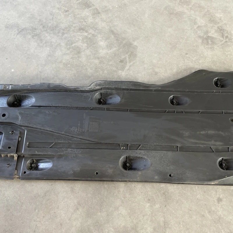 Scut lateral dreapta Seat 