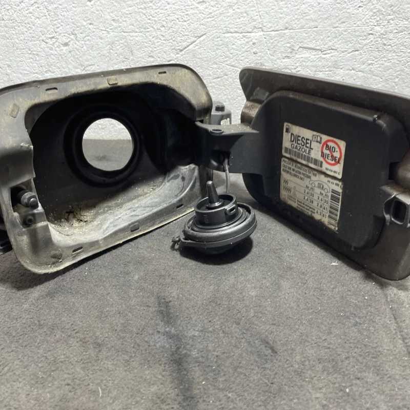 Usa rezervor Seat 