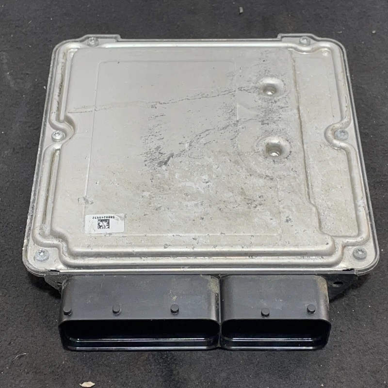 Calculator motor ecu / Seat Leon 5F 2015 / Audio si electronice