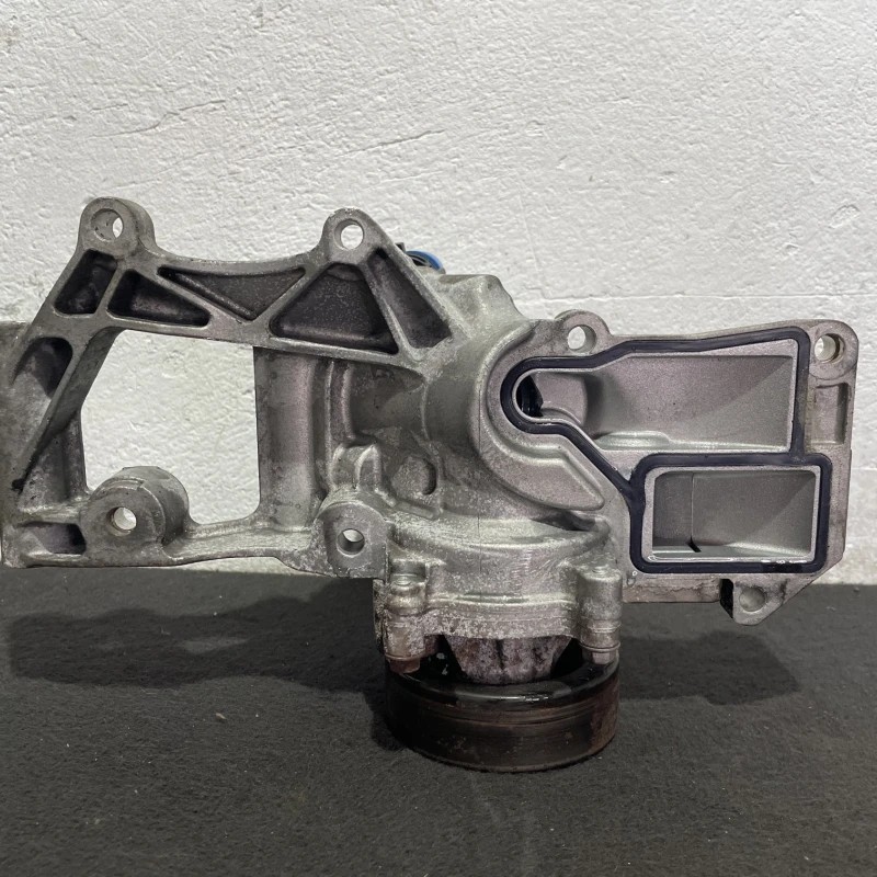 Pompa auxiliara recirculare apa / BMW Seria 2 F45 2016 / Motor, racire si evacuare