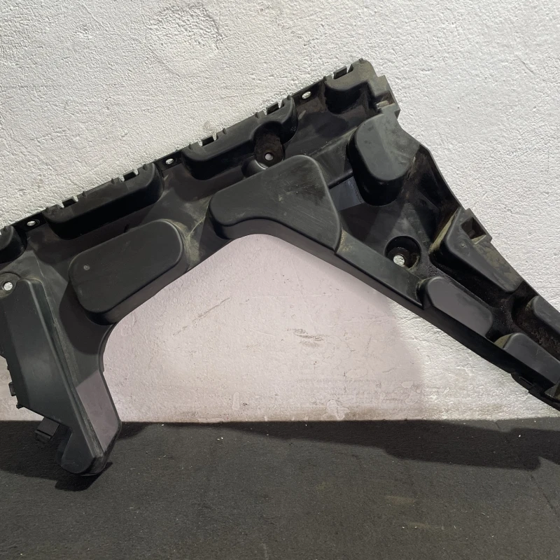 Suport bara spate dreapta / Seat Leon 5F 2015 / Caroserie, oglinzi si faruri