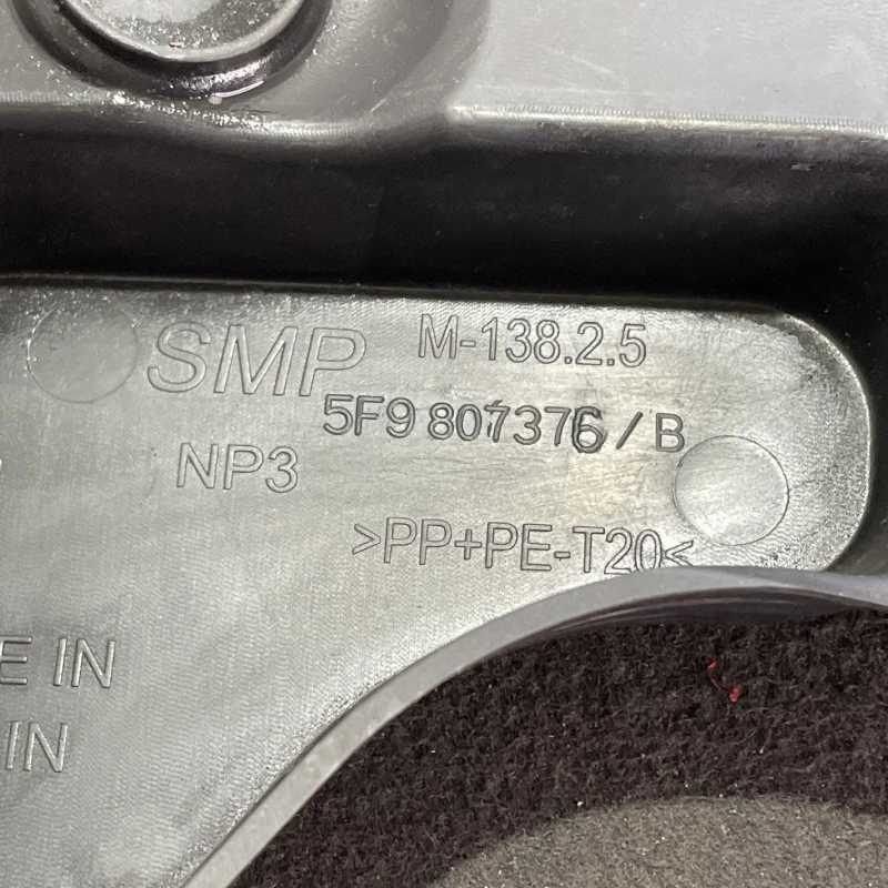 Suport bara spate dreapta / Seat Leon 5F 2015 / Caroserie, oglinzi si faruri