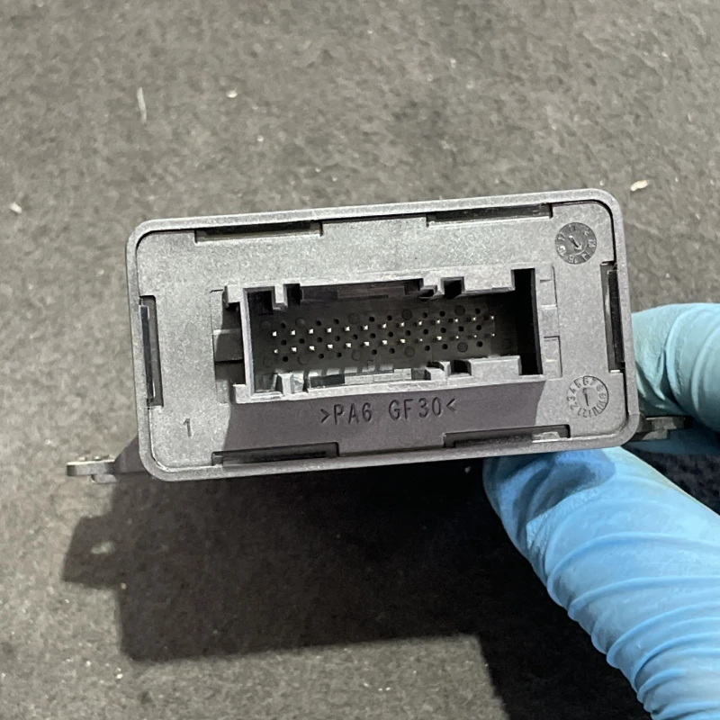 Calculator modul lumini / Seat Leon 5F 2015 / Audio si electronice