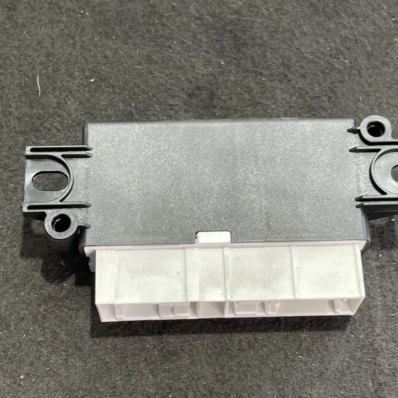 Modul senzor parcare / Seat Leon 5F 2015 / Audio si electronice
