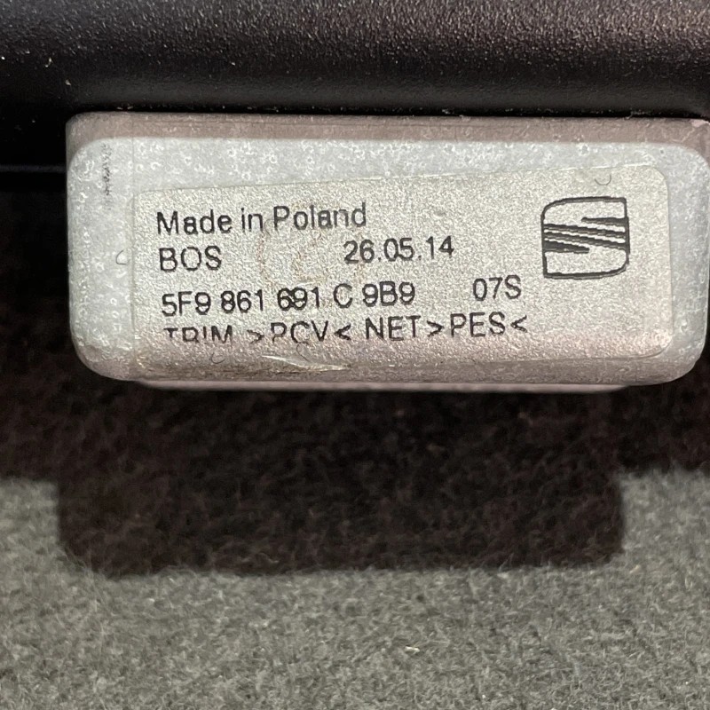 Plasa portbagaj / Seat Leon 5F 2015 / Interior