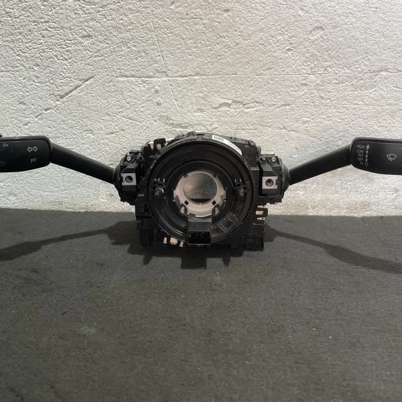 Spira volan cu manete / Seat Leon 5F 2015 / Audio si electronice