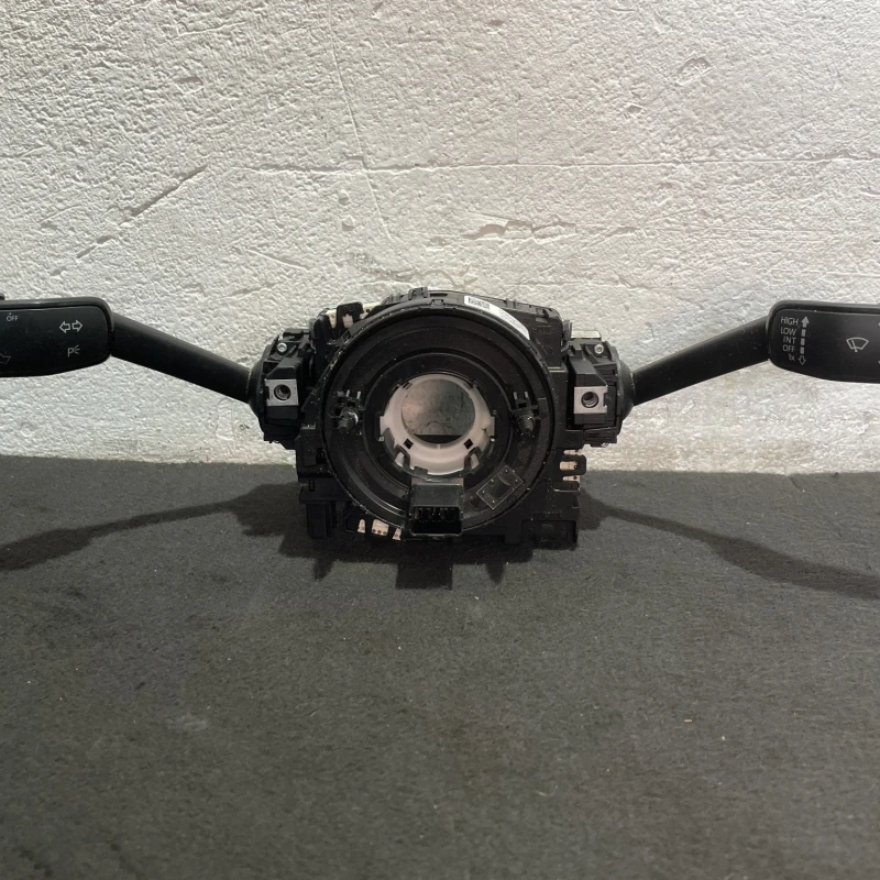 Spira volan cu manete Seat 