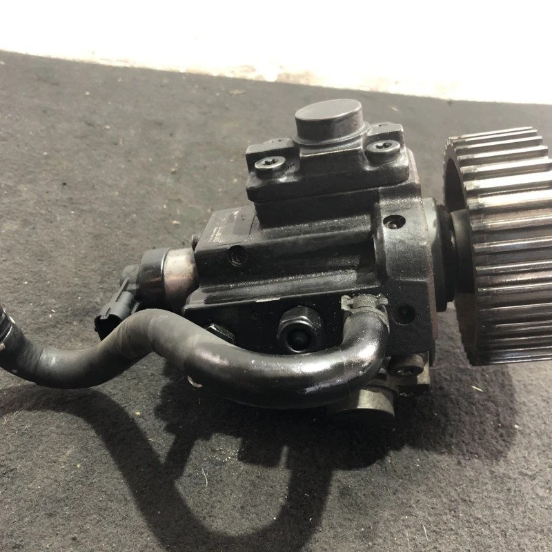 Pompa de injectie inalte / Opel Zafira C facelift 2014 / Motor, racire si evacuare