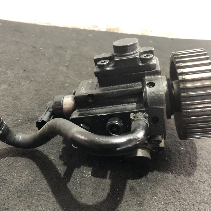Pompa de injectie inalte / Opel Zafira C facelift 2014 / Motor, racire si evacuare