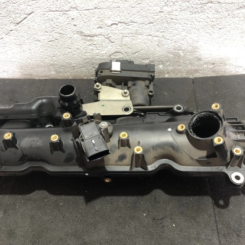 Galerie de admisie / Opel Zafira C facelift 2014 / Motor, racire si evacuare