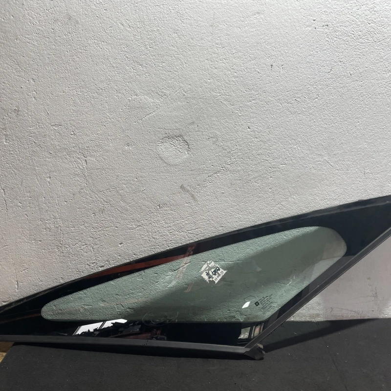 Geam fix dreapta fata Opel 