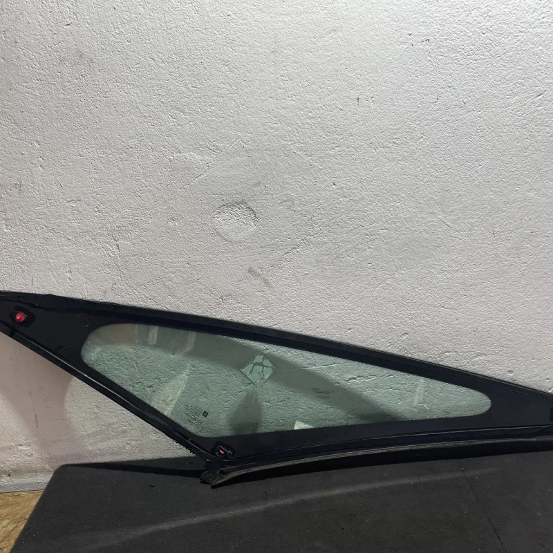 Geam fix dreapta fata / Opel Zafira C facelift 2014 / Caroserie, oglinzi si faruri