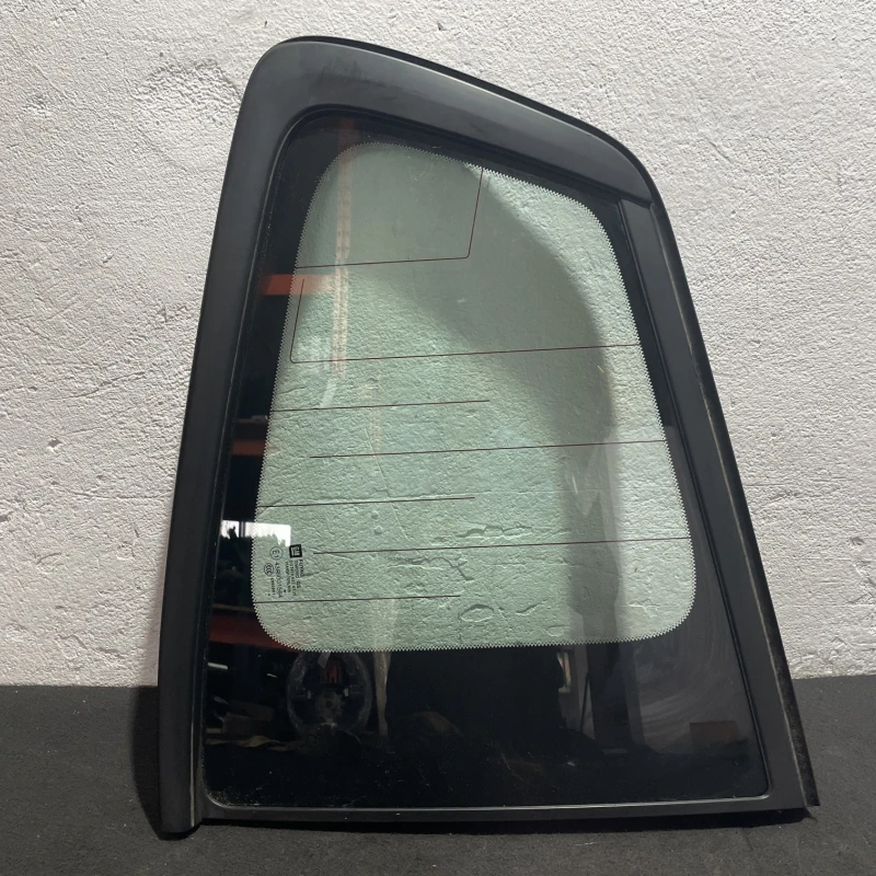 Geam fix dreapta spate / Opel Zafira C facelift 2014 / Caroserie, oglinzi si faruri