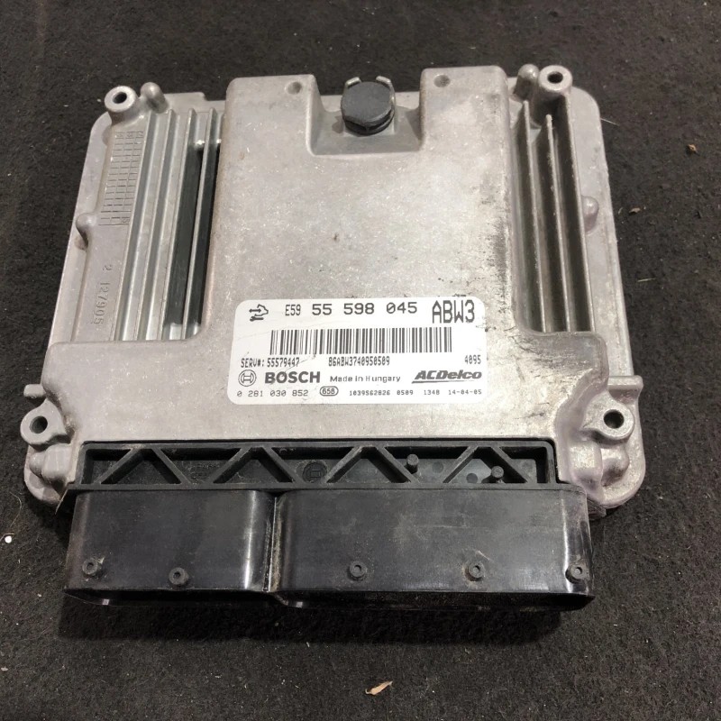 Calculator motor ecu Opel Zafira C facelift 2014