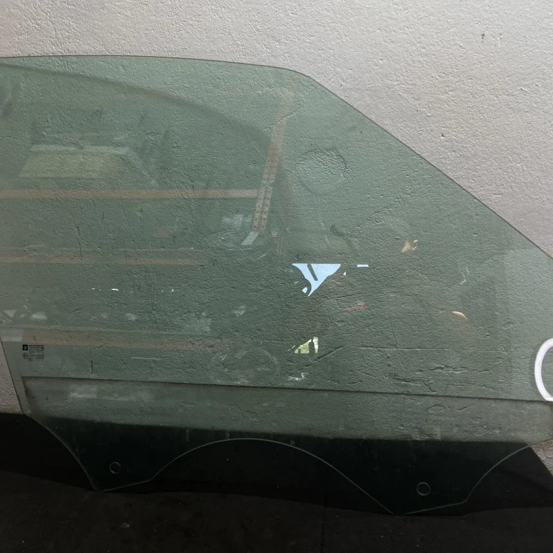 Geam dreapta fata / Opel Zafira C facelift 2014 / Caroserie, oglinzi si faruri