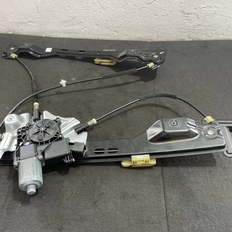 Macara geam dreapta fata / Opel Zafira C facelift 2014 / Caroserie, oglinzi si faruri