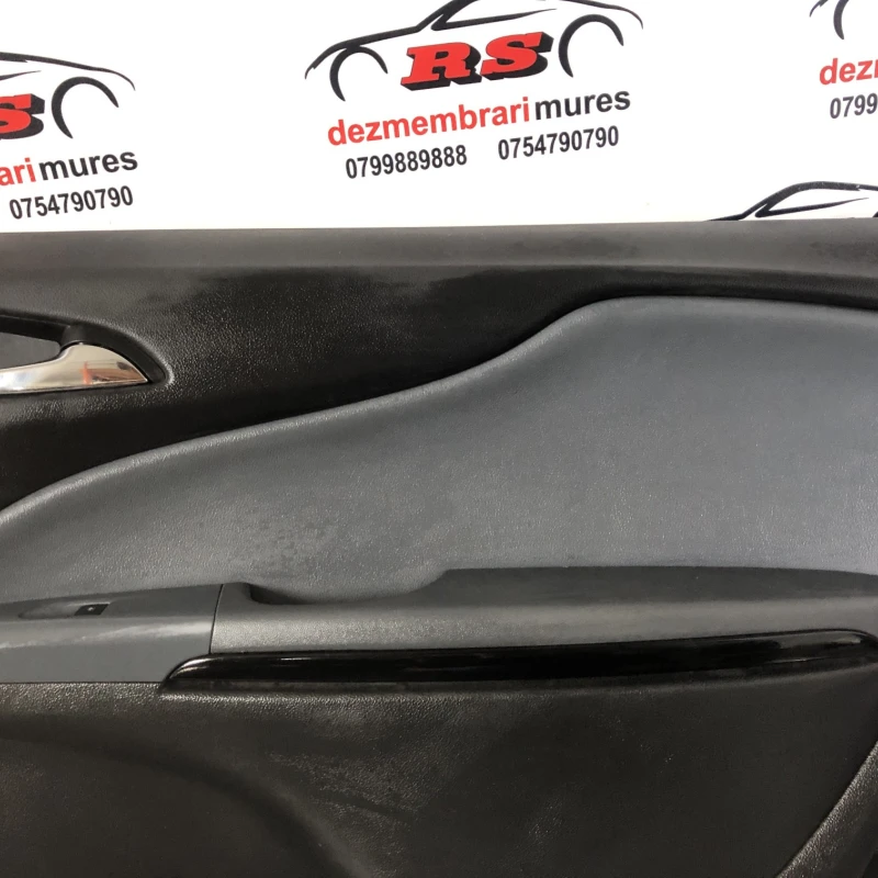 Panou tapiterie usa dreapta spate / Opel Zafira C facelift 2014 / Interior