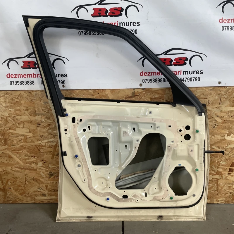 Usa stanga fata / Opel Zafira C facelift 2014 / Caroserie, oglinzi si faruri