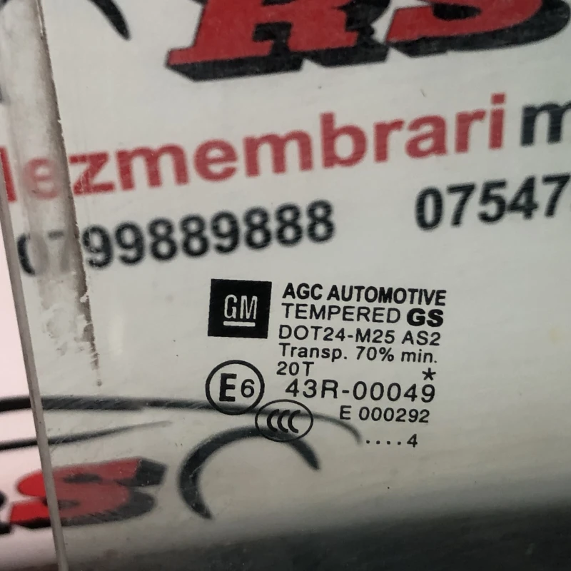 Geam dreapta spate / Opel Zafira C facelift 2014 / Caroserie, oglinzi si faruri