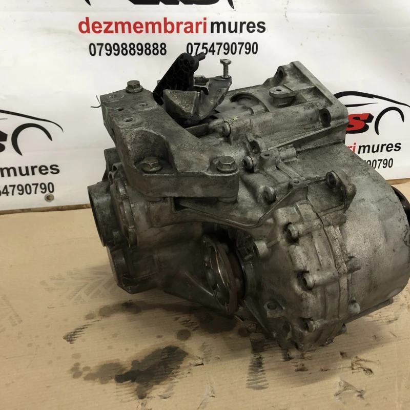 Cutie de viteze manuala / Volkswagen Passat B8 2016 / Cutie viteze, ambreiaj, transmisie