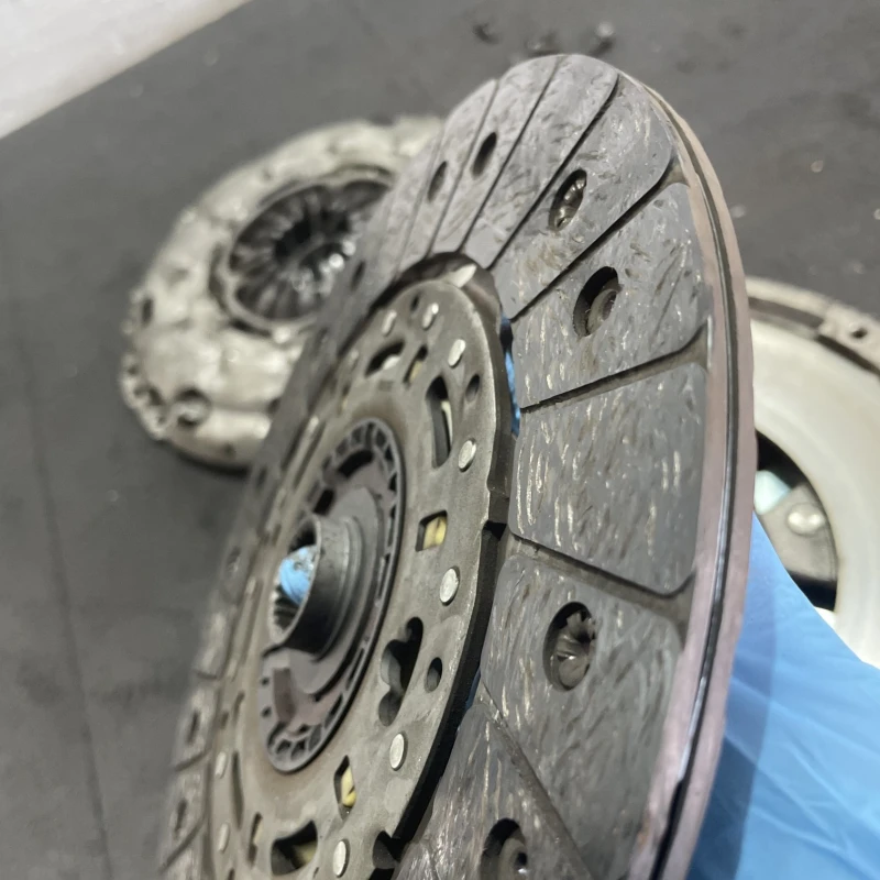 Kit ambreaj / Volkswagen Passat B8 2016 / Cutie viteze, ambreiaj, transmisie