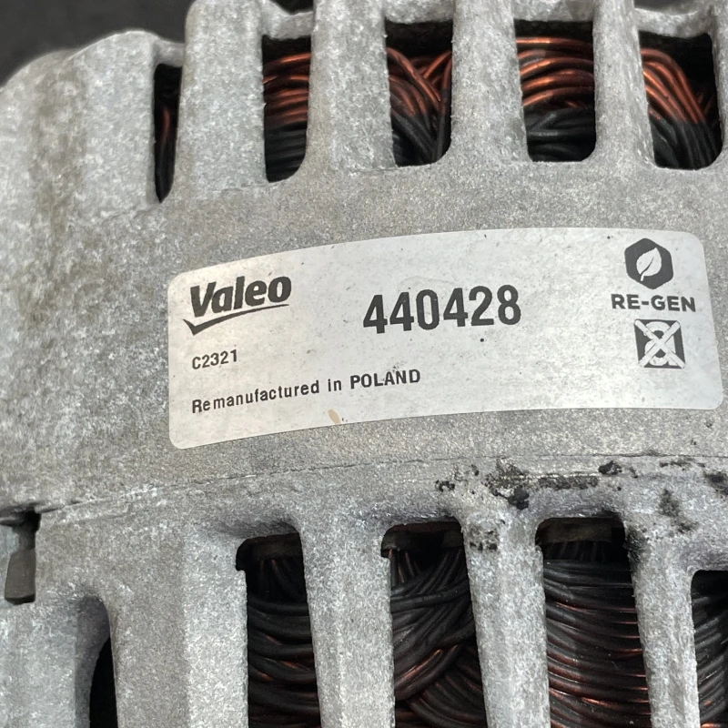 Alternator / Volkswagen Passat B8 2016 / Motor, racire si evacuare