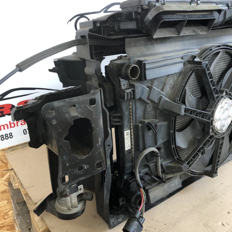 Trager / Volkswagen Passat B8 2016 / Caroserie, oglinzi si faruri