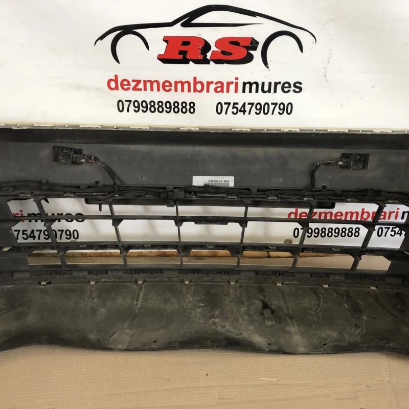 Bara fata / Volkswagen Passat B8 2016 / Caroserie, oglinzi si faruri