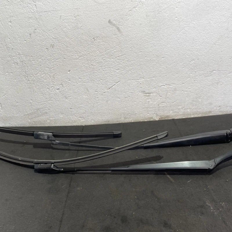 Stergatoare parbriz / Volkswagen Passat B8 2016 / Consumabile si accesorii