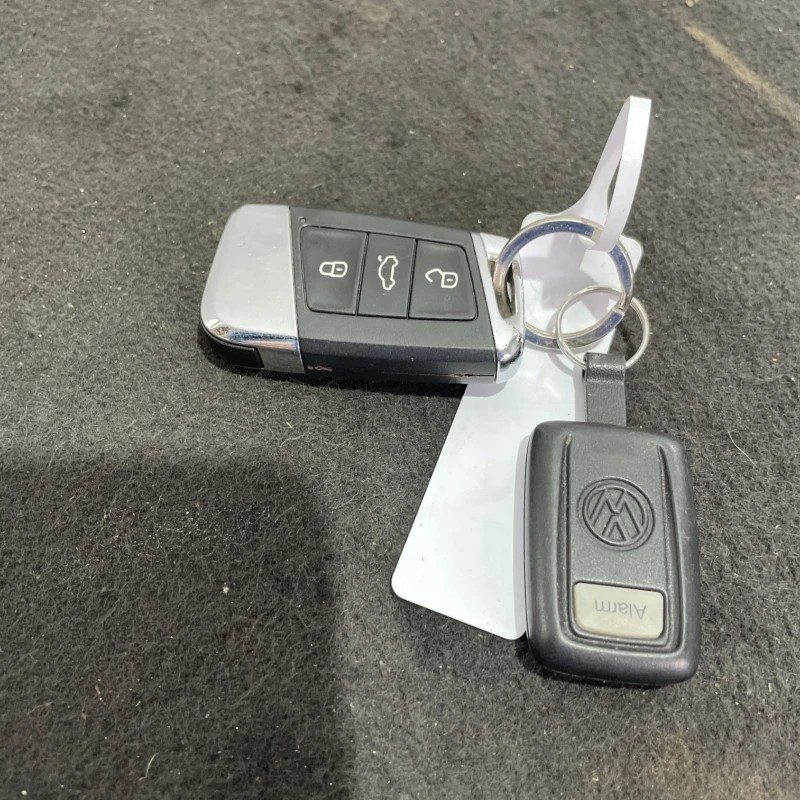 Cheie / Volkswagen Passat B8 2016 / Audio si electronice