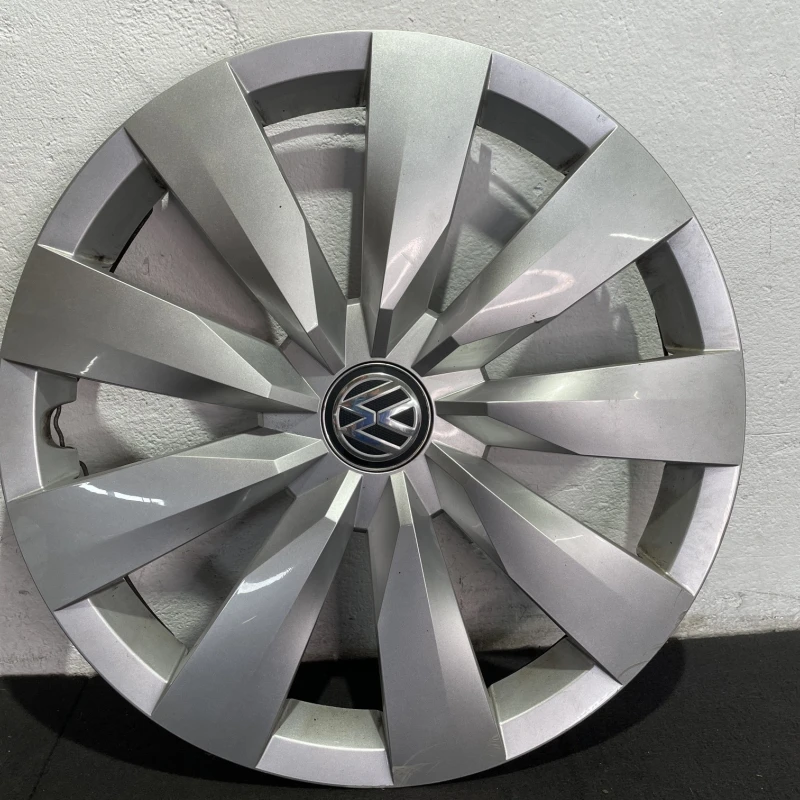 Capac roata / Volkswagen Passat B8 2016 / Accesorii roti si capace