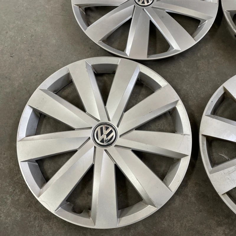 Capac roata / Volkswagen Passat B8 2016 / Accesorii roti si capace