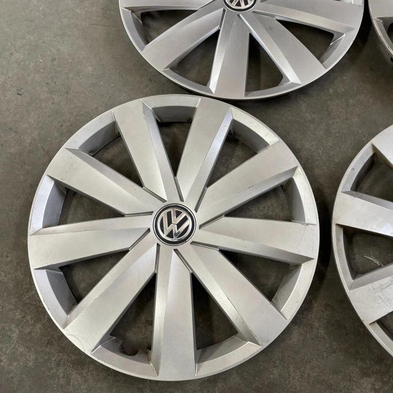 Capac roata / Volkswagen Passat B8 2016 / Accesorii roti si capace