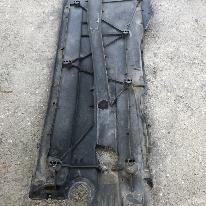 Scut caroserie partea dreapta / Volkswagen Passat B8 2016 / Caroserie, oglinzi si faruri