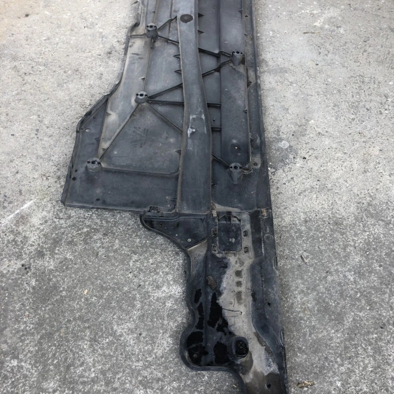 Scut caroserie partea dreapta / Volkswagen Passat B8 2016 / Caroserie, oglinzi si faruri