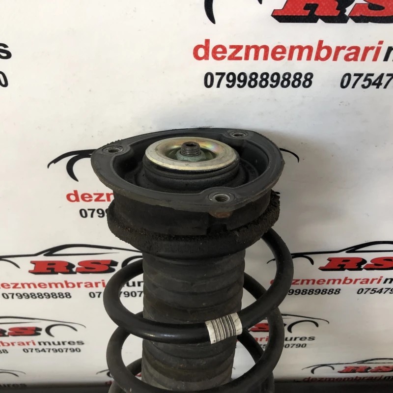 Amortizor telescop cu arc stanga dreapta fata / Volkswagen Passat B8 2016 / Directie si suspensie