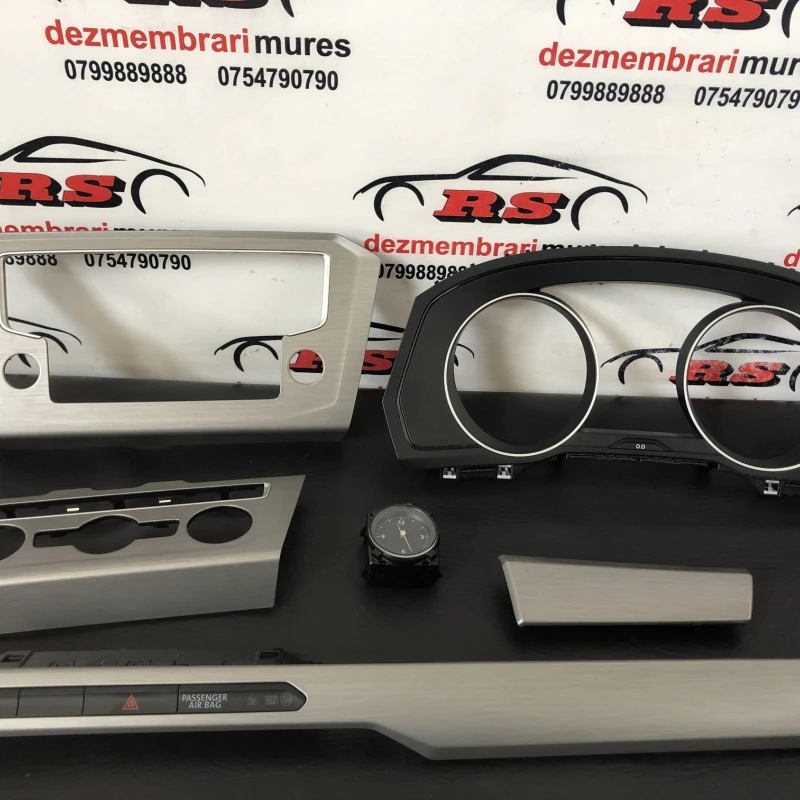 Set trimuri bord / Volkswagen Passat B8 2016 / Interior