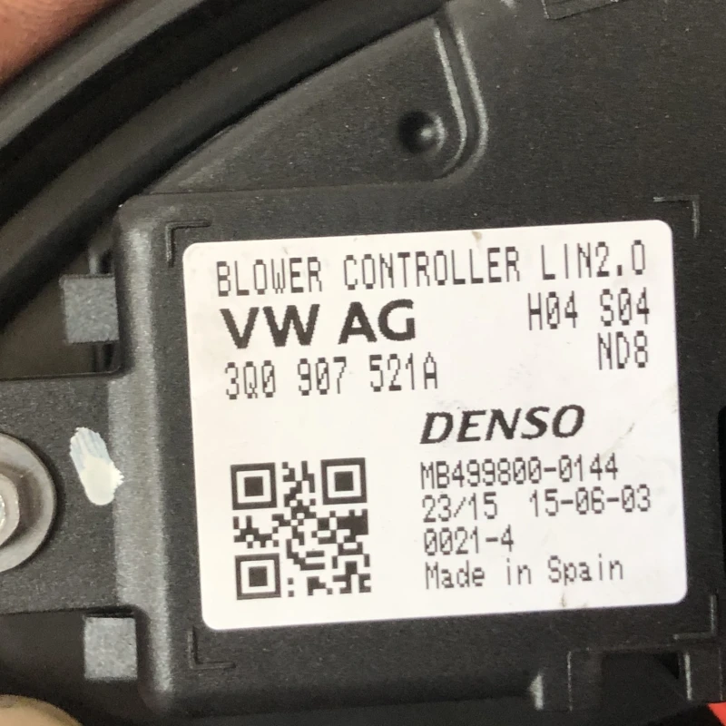 Ventilator aeroterma bord / Volkswagen Passat B8 2016 / Climatizare