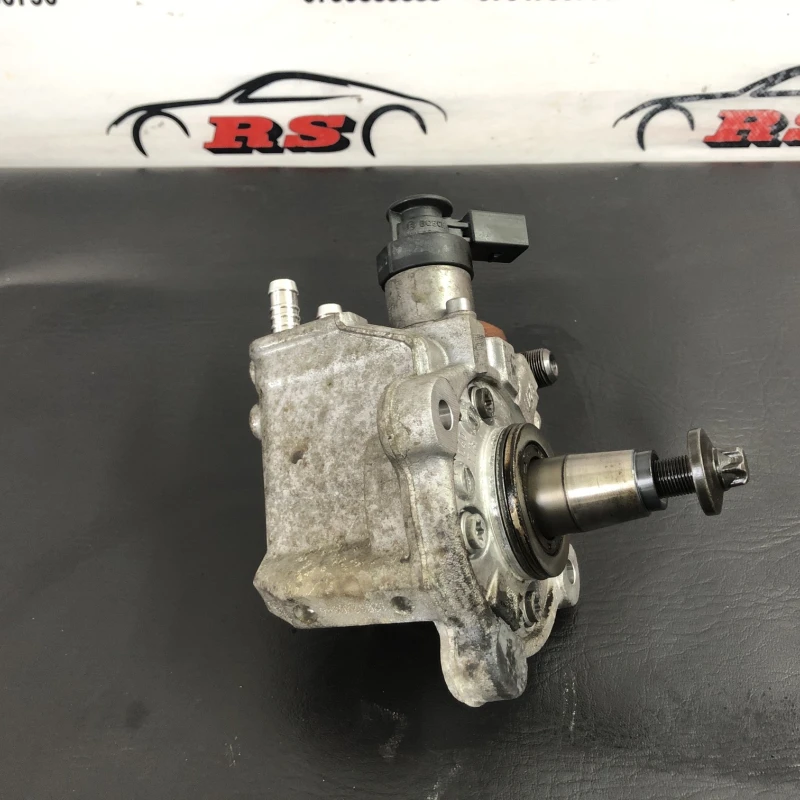 Pompa de injectie inalte / BMW X3 F25 2012 / Motor, racire si evacuare