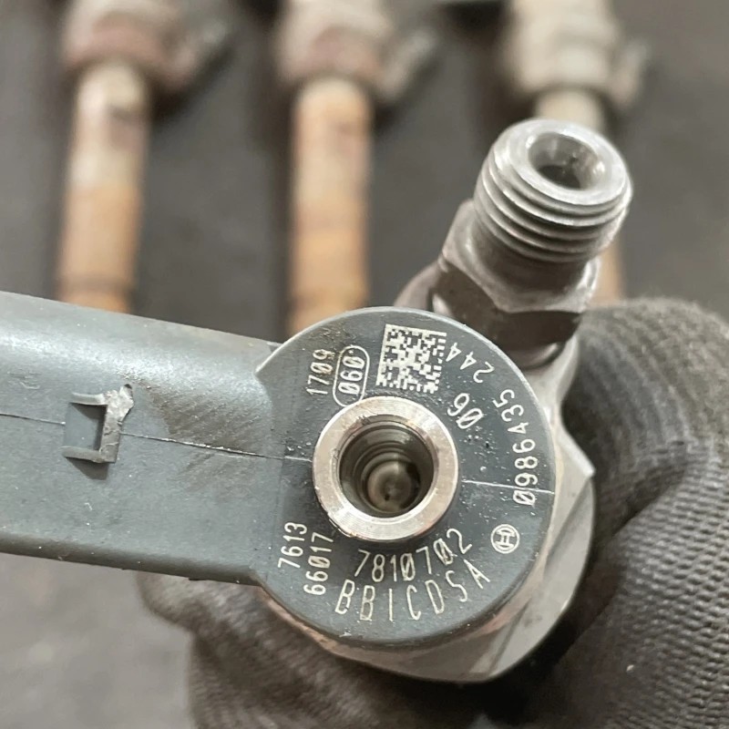Injector / BMW Seria 3 E90 2012 / Motor, racire si evacuare