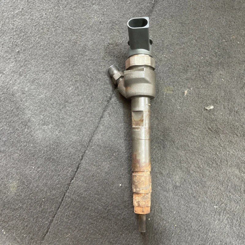 Injector BMW Seria 3 F30 2013