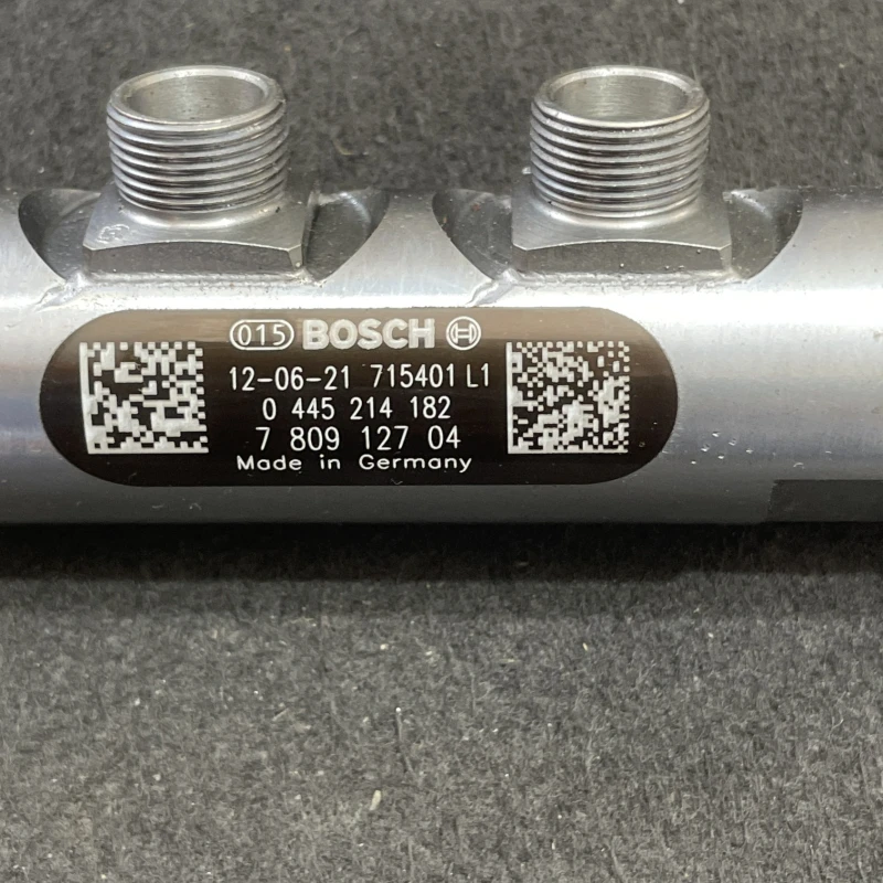 Rampa injectoare cu senzor / BMW Seria 1 F20 2013 / Motor, racire si evacuare