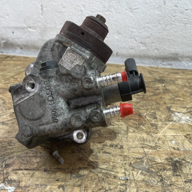 Pompa de injectie inalte / BMW Seria 3 F30 2013 / Motor, racire si evacuare