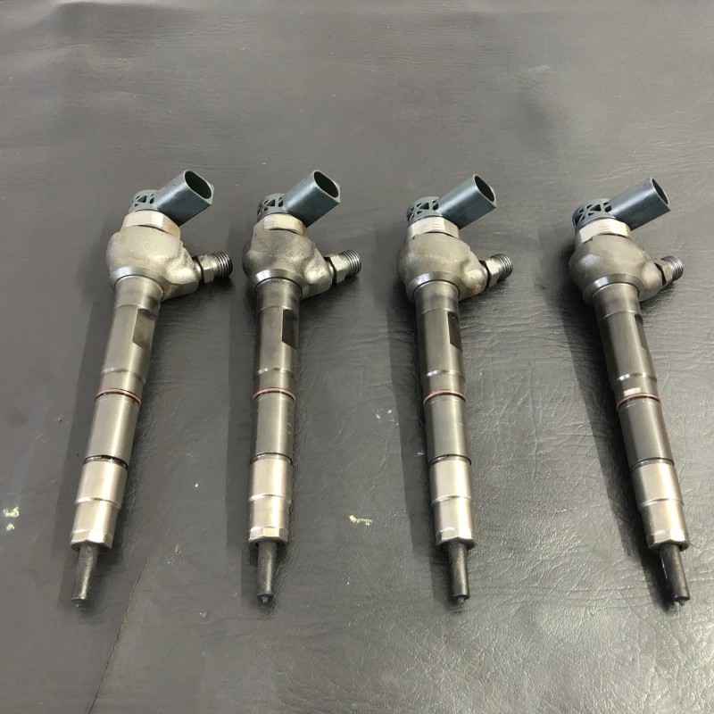 Injector Volkswagen Tiguan 5N 2013