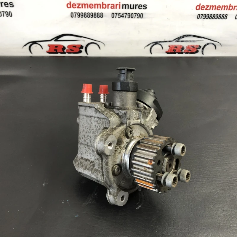 Pompa de injectie inalte / Volkswagen Caddy 2C 2013 / Motor, racire si evacuare