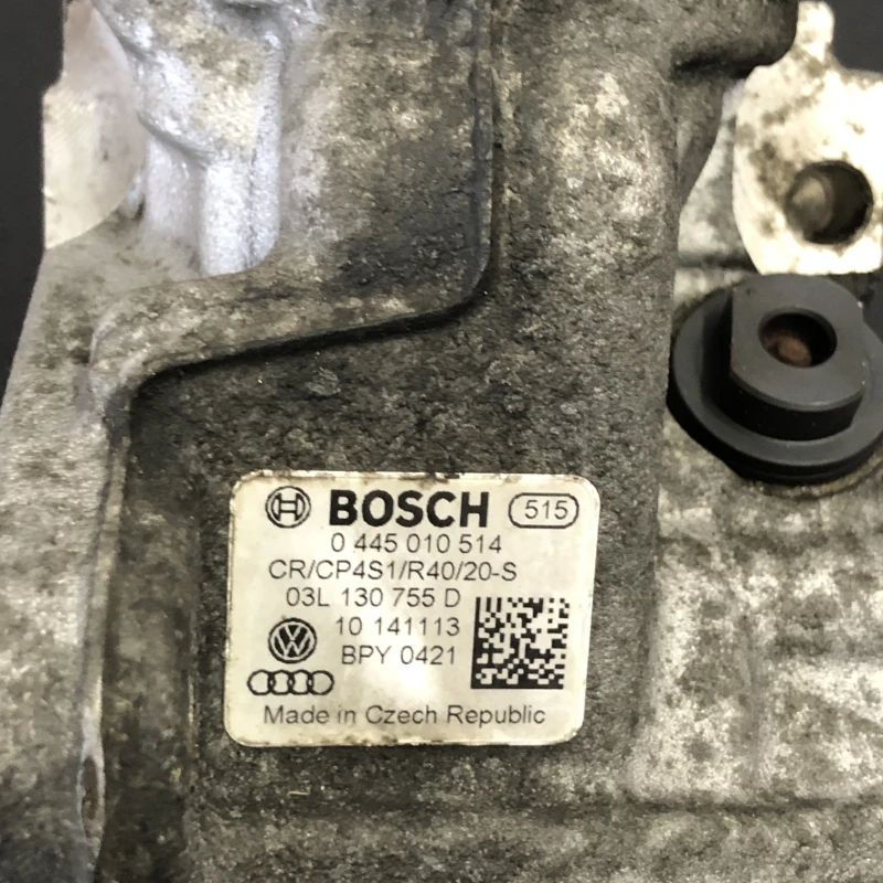 Pompa de injectie inalte / Volkswagen Caddy 2C 2013 / Motor, racire si evacuare