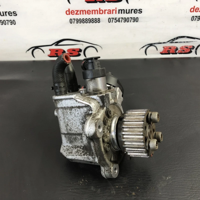 Pompa de injectie inalte / Volkswagen Passat B7 2014 / Motor, racire si evacuare