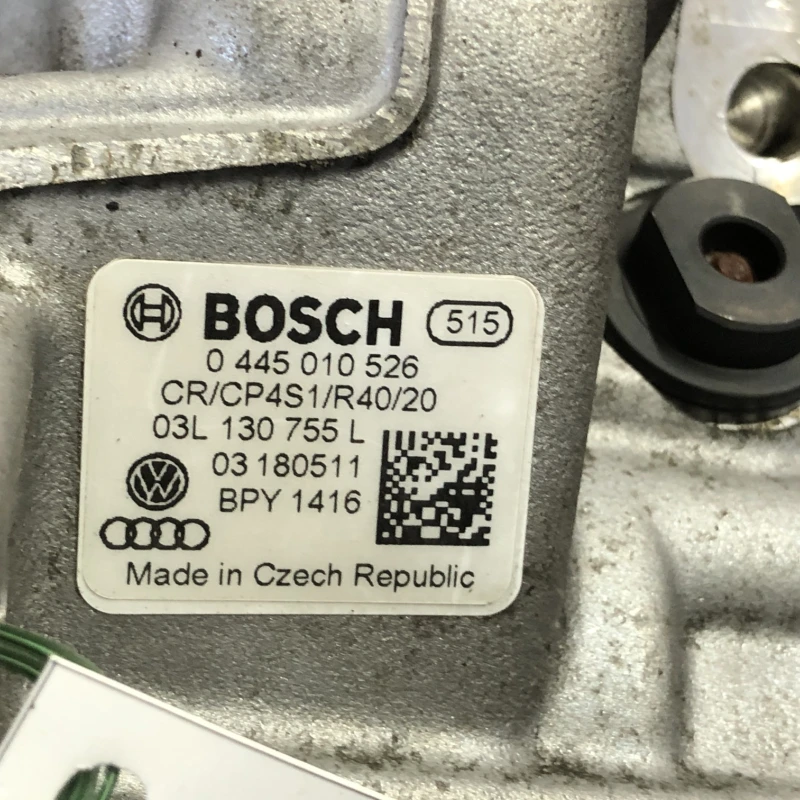 Pompa de injectie inalte / Volkswagen Passat B7 2014 / Motor, racire si evacuare